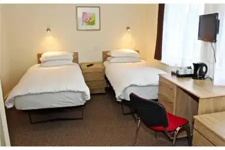 Oyo Central Golders Green - 3