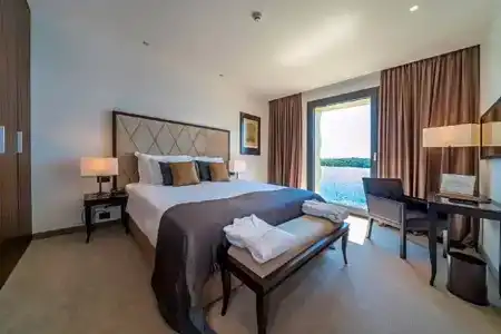 Bellevue Superior City - 73