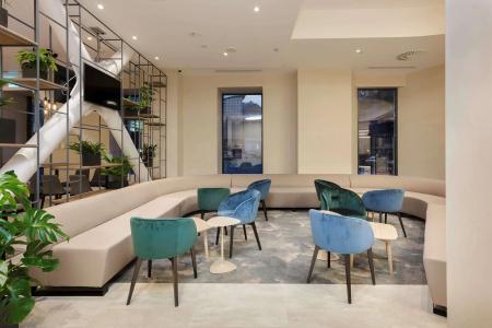 Hilton Garden Inn Bucharest - 18