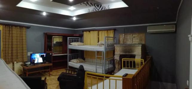 Zebra Hostel and Tours - 12