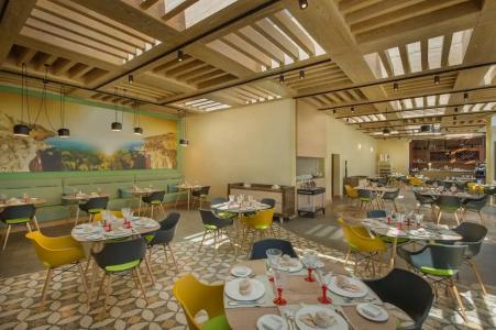 Hilton Dead Sea Resort & Spa - 47