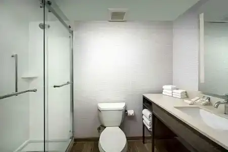Hilton Garden Inn Miami Brickell South - 58