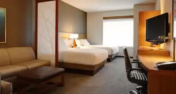 Hyatt Place Charlotte Downtown - 5