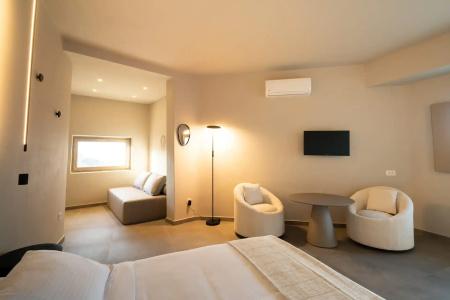 Black Diamond Suites - 99