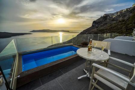 Kratiras View Luxury Suites - 38