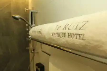 Le Ruiz Boutique - 7