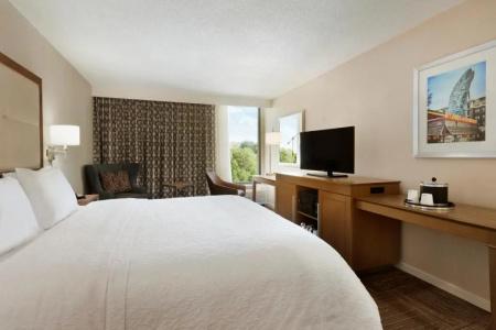 Hampton Inn Atlanta-Buckhead - 33