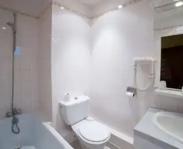 Hôtel Les Tilleuls, Bourges - 7