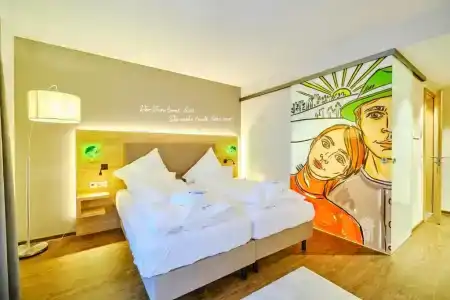 SonnenWeingut Römmert - 45