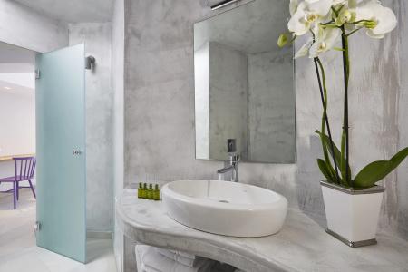 Aperanto Suites - 10