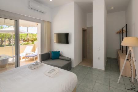 Iakinthos, Tsilivi Beach - 4