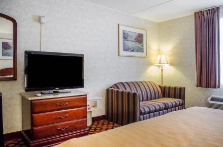 Quality Inn Riverview Enola-Harrisburg - 3
