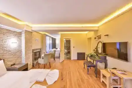 Agva Pieria Luxury +16 - 75