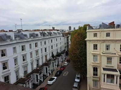 Palace Court - 19