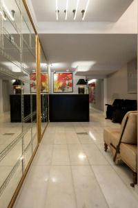 Fos Downtown Suites - 9