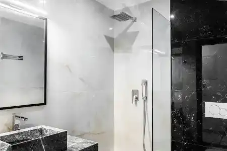 Nicholas Point and Rooms - 25