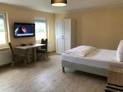 Select Suites & Aparts - 5