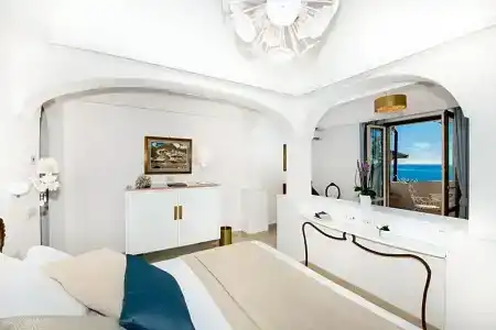 Eden Roc Suites - 135