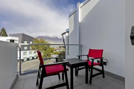 Scenic Suites - 71