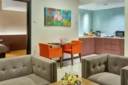Oakwood and Residence - 40