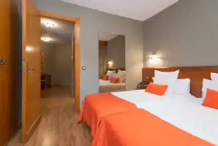 ApartAnyosPark Mountain & Wellness Resort - 6