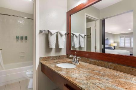 Best Western Dry Creek Inn - 9