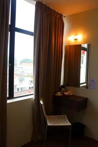 Grand Inn - Macalister Road - 26