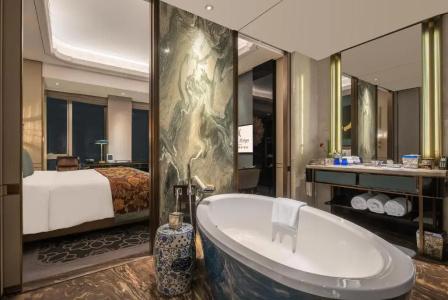 Wanda Reign Chengdu - 84