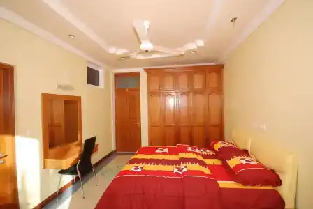 Crystal Retreat - 2