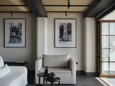 Lithos - 11