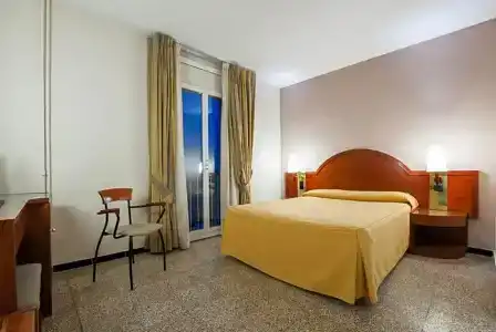 Gaudi - 32