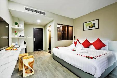 Triple L Patong Beach Phuket - 81