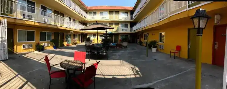 Imperial Inn - 28