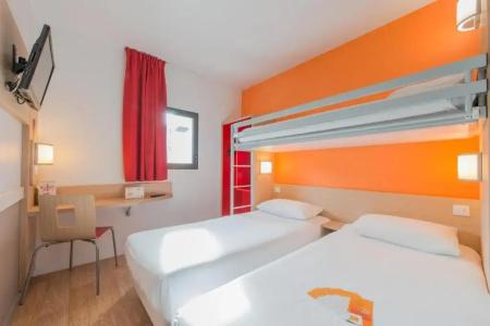 Première Classe La Rochelle Centre - Les Minimes - 31