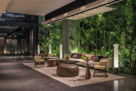 DoubleTree by Hilton Bangkok Ploenchit - 32
