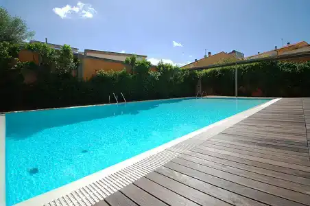 Mistral2 - 18