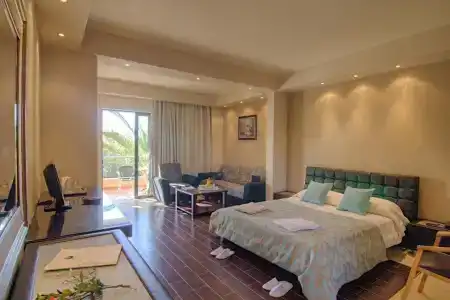 Solimar Aquamarine Resort - 4