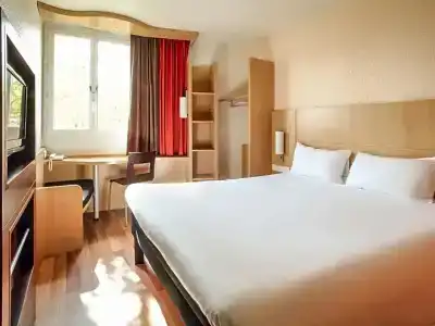 ibis Chalons en Champagne - 16