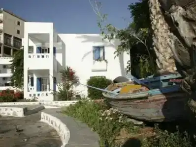 Kantouni Beach Boutique - 22