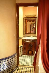 Riad El Yacout - 91