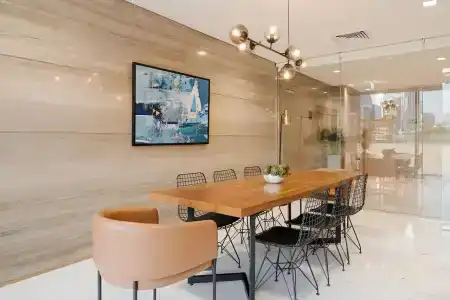 Sonder Downtown Towers - 20