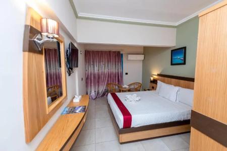 Noras Beach - 6