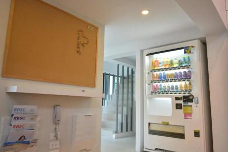Rezt Bangkok - 40