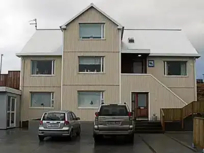 Hólmur-Inn - 0