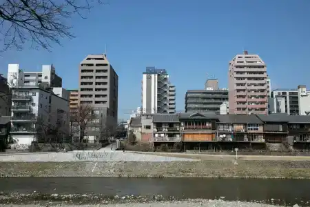 r&b Kyoto Shijo Kawaramachi - 16