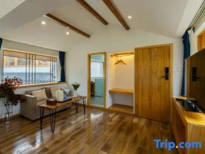 Lotus house - 105