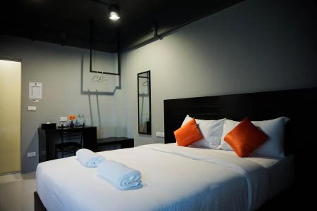 B-Black Chonburi - 18