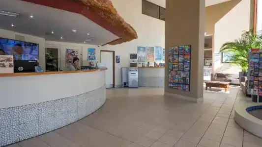 Broadbeach Savannah - 12