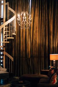 The Remington Suite and Spa - 10