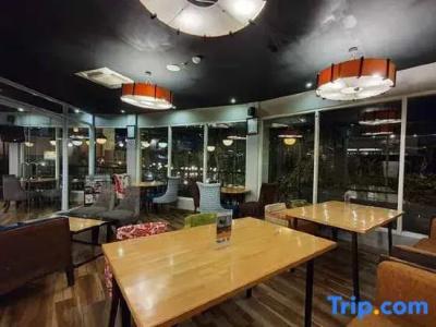 Golden Tulip Essential Denpasar - 45